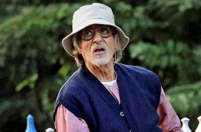 'Piku' Amitabh Bachchan Raih Penghargaan Film Terbaik di Rusia