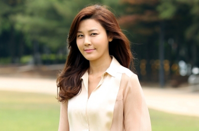 Kim Ha Neul Digosipkan Segera Nikah Usai Konfirmasi Hubungan dengan Pebisnis