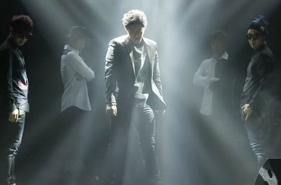 Ini Foto-Foto Resmi '2015 Welcome Party' Lee Jun Ki, Seseru Apa?