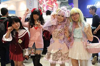 Cosplayer dan Pengunjung Penuhi AFAID 2015 Hari Kedua