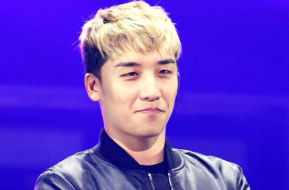 Waduh, Seungri Big Bang Kepergok Gandeng Mesra Cewek Cantik di Klub Malam
