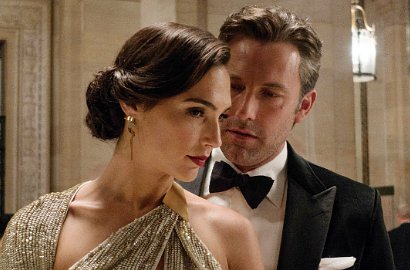 Tampilkan Adegan Sensual, 'Batman v Superman: Dawn of Justice' Bukan Untuk Anak-Anak