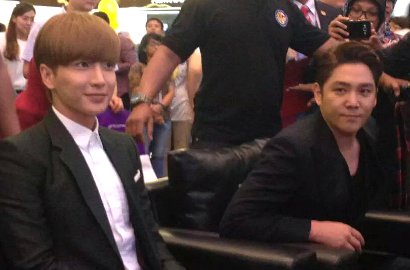 Super Ganteng! Gaya Leeteuk-Kangin SuJu di Acara Lotte Jakarta