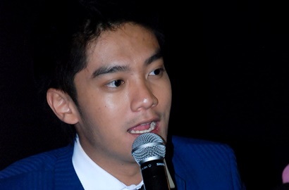 Ganteng dan Keren, Boy William Naik Porsche di 'Sunshine Becomes You'