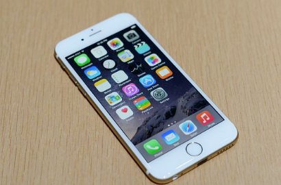 Setahun Putus, Pria di Tiongkok Gores 9 Layar iPhone 6s untuk Mantan