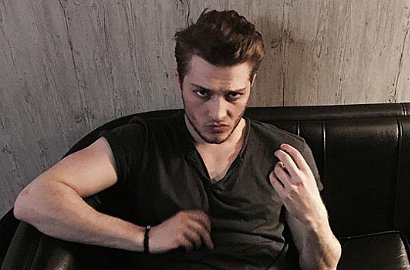 Pose Tampan Bak Model, Burak Tozkoparan 'Ozan' Banjir Pujian