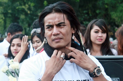 Rere Regina Klaim Punya Anak, Charly dan Istrinya Laporkan Balik