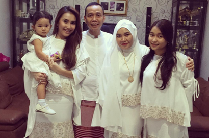 Ibunda Tanggapi Putusnya Ayu Ting Ting dan Shaheer Sheikh