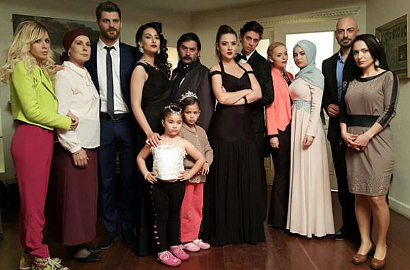 Populer di Indonesia, 'Elif' Malah Tak Masuk Nominasi Awards TV Turki