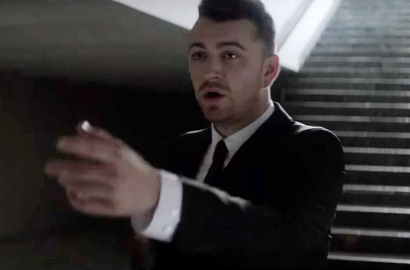 Bikin Merinding, Ini Video Musik 'Writing's On The Wall' Sam Smith untuk 'Spectre'