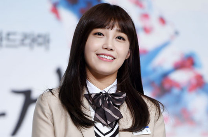 Eun Ji A Pink Kalahkan IU dan Suzy miss A sebagai Idol Aktris Terbaik