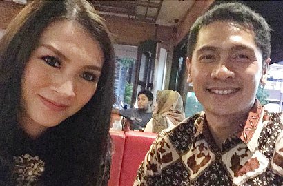 Donita dan Adi Nugroho Gelar Sayembara Nama Anak, Tiru Raffi-Nagita?
