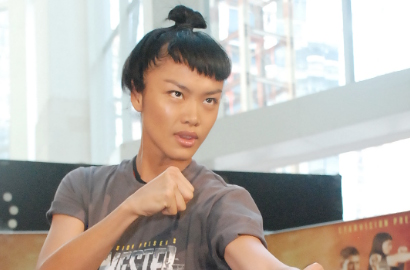Kelly Tandiono Merasa Tertantang Main di Film 'Ayah Menyayangi Tanpa Akhir'