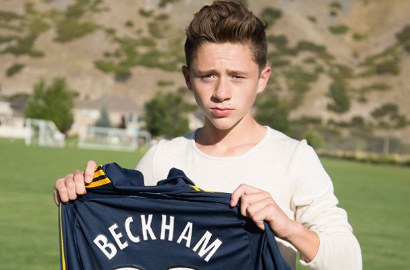 Bocah Berusia 14 Mendadak Terkenal Gara-Gara Mirip Brooklyn Beckham