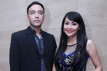 Sandy Tumiwa Tuding Tessa Telantarkan Anak Gara-Gara Sering Dugem