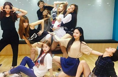 Girlband Baru JYP Ent Twice Ungkap Tanggal Debut Lewat Foto Teaser Individu