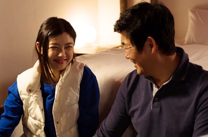 Biasa di Kisah Romantis, Kim Yoo Jung Tertantang Tunjukkan Sisi Gelap di 'Joy'