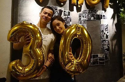 Romantis, Herjunot Ali Usap Bibir Tatjana Saphira di Ultah ke-30