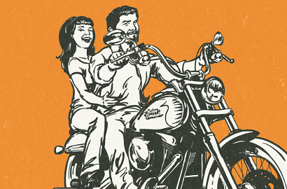 Bikin Gagal Fokus, Wanita Ini Naik Motor dengan Nyaris Telanjang