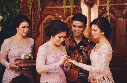 Gelar Prosesi Lamaran, Kapan Bintang FTV Alisia Rininta Menikah?
