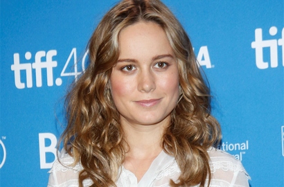 Jennifer Lawrence Digantikan Brie Larson Bintangi 'The Glass Castle'?