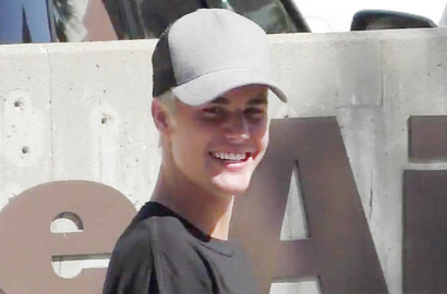 Bilang Bangga Anaknya Punya Alat Kelamin Besar, Ayah Justin Bieber Banjir Kritik