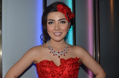 Unggah Foto Bareng Anak Suryono, Bella Shofie Makin Dicap Settingan