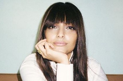 Pose Mupeng, Soonam Kapoor Sukses Bikin Gagal Fokus