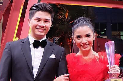 Glenn Alinskie dan Chelsea Olivia Menang di !nsert Awards 2015