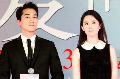 Sudah Kunjungi Ibunda Liu Yifei, Song Seung Heon Siap Nikah?