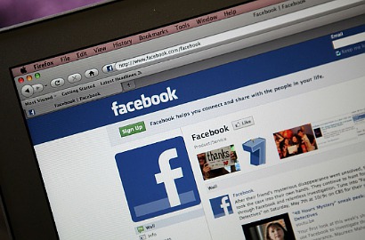 Super Update, Facebook Buat Aplikasi untuk Kirim Berita Terbaru?