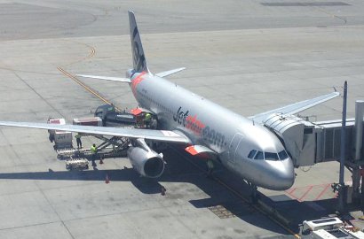 Berputar-Putar 40 Menit di Udara, Penumpang Pesawat Jetstar dari Bali Panik