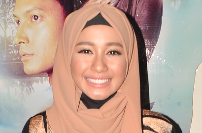 Fans Dibuat Bingung Lihat Adegan Pernikahan Laudya C Bella di 'Talak Tiga'