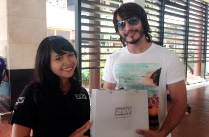 Foto Kedatangan Ravi Bhatia di Jakarta, Heboh dan Seru