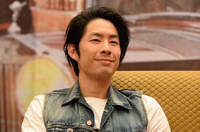 Ditanya Soal Isu Keretakan Rumah Tangga, Vanness Wu: Laki-Laki Boleh Nangis