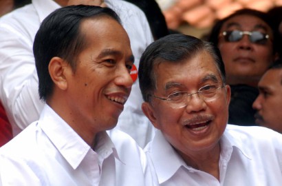 #JokowiJKSetahunGagal Trending Topik, Netter Kritik Janji-Janji Palsu Jokowi-JK