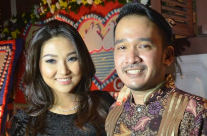 Manisnya Perayaan 2 Tahun Pernikahan Sarwendah dan Ruben Onsu