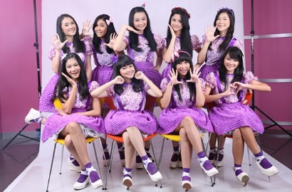 Ogah Terima Tawaran Karir Solo, Teenebelle Sindir Pecahnya Cherry Belle?