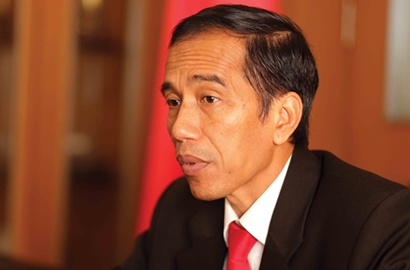 Jokowi Minta Evakuasi Wanita dan Bayi Korban Asap Segera Dilakukan