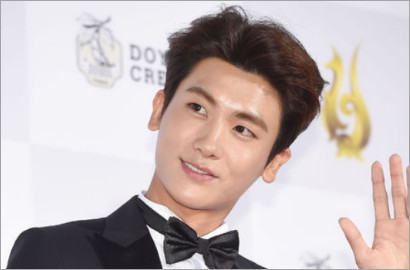Hyungsik ZE:A Dapat Julukan Pria Keren di 'Three Meals-Fishing Village'