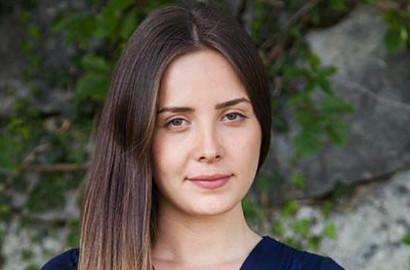 Selin Sezgin 'Melek' dan Cemre Melis 'Arzu' Kompak Menyelam Seksi