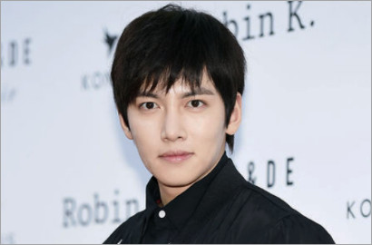 'Fabricated City' Ji Chang Wook Gandeng Model Seksi Sebagai Pemain, Siapa?