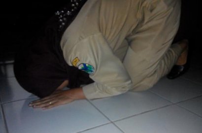 Warga Langsung Sujud Syukur Saat Hujan Turun di Jambi