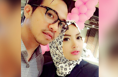 Roby Geisha Nikahi Bintang Film Horor dengan Mas Kawin Dolar Senilai Rp 12 Juta