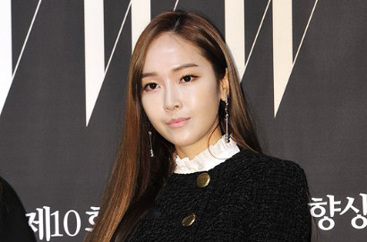 Bintangi Film Tiongkok 'Love Package', Jessica Eks SNSD Dihujat