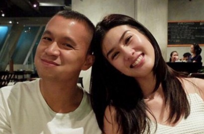 Pamer Paha dan Peluk Mesra, Istri Samuel Rizal 'Goda' Lucky Perdana