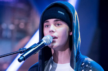 Kreatif, Justin Bieber Rilis Track List Album 'Purpose' Lewat Graffiti