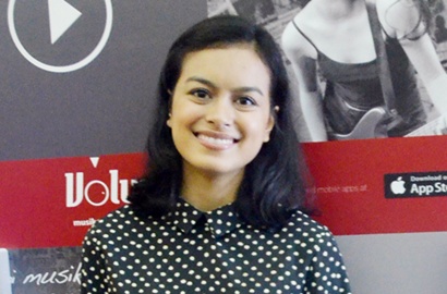 Serius di Jalur Musik, Eva Celia Siapkan Single Kedua