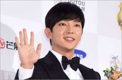 Wajah Berdarah, Lee Jun Ki Tetap Ganteng di 'Resident Evil: The Final Chapter'