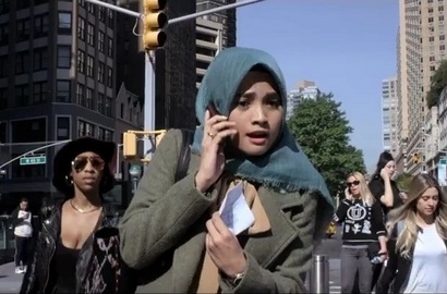 Maxima Rilis Trailer Perdana 'Bulan Terbelah di Langit Amerika'